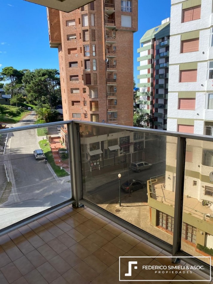 DEPARTAMENTO EN VENTA PINAMAR CENTRO 