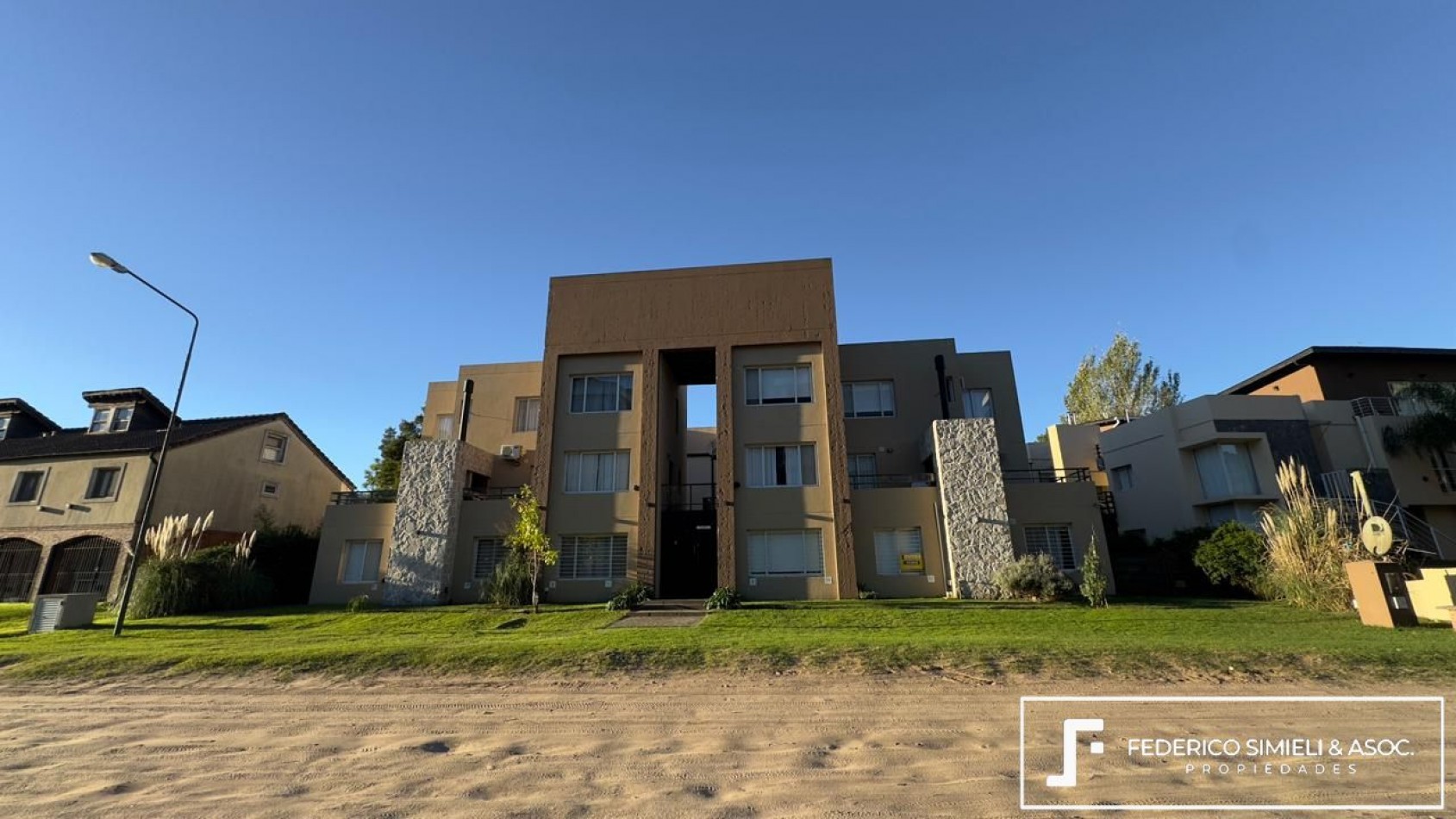 DEPARTAMENTO 3 AMBIENTES EN VENTA 