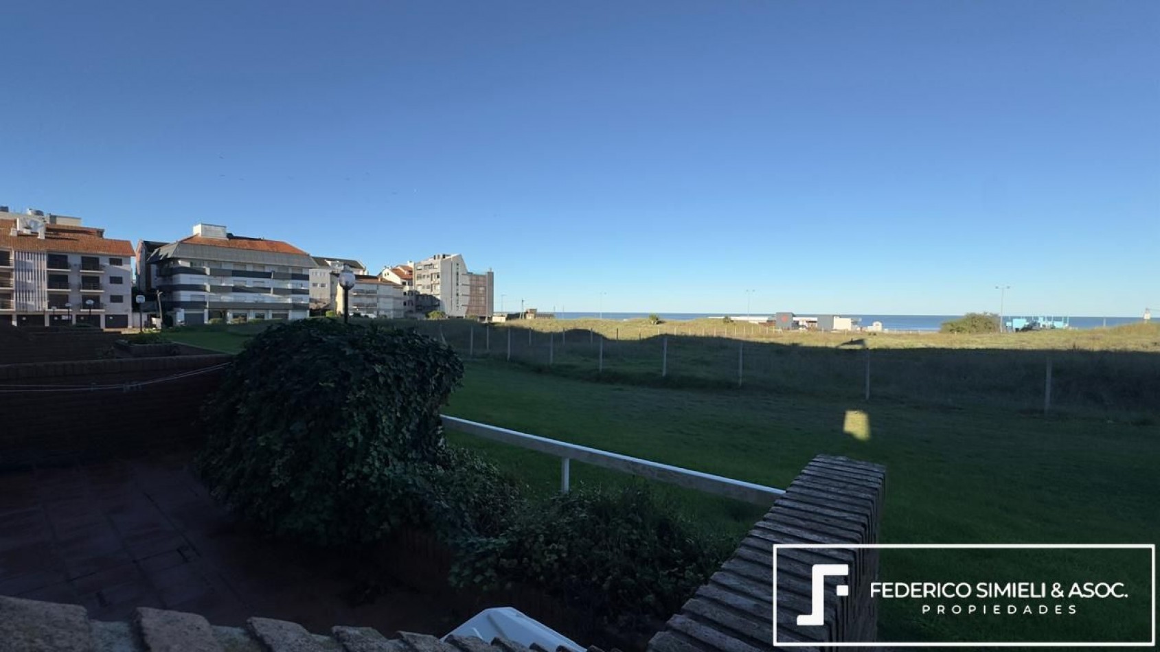 DEPARTAMENTO FRENTE AL MAR EN VENTA 