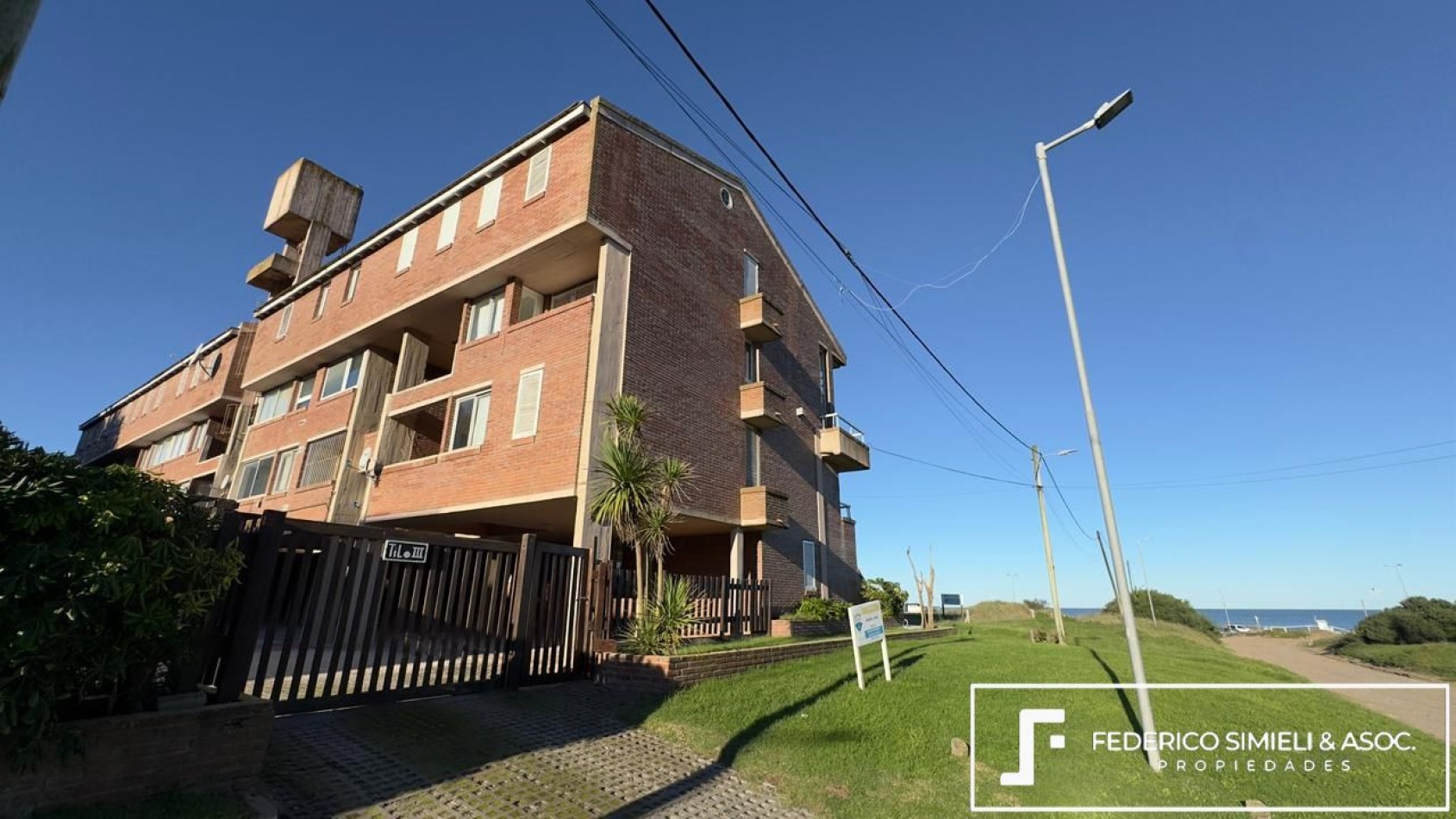 DEPARTAMENTO FRENTE AL MAR EN VENTA 