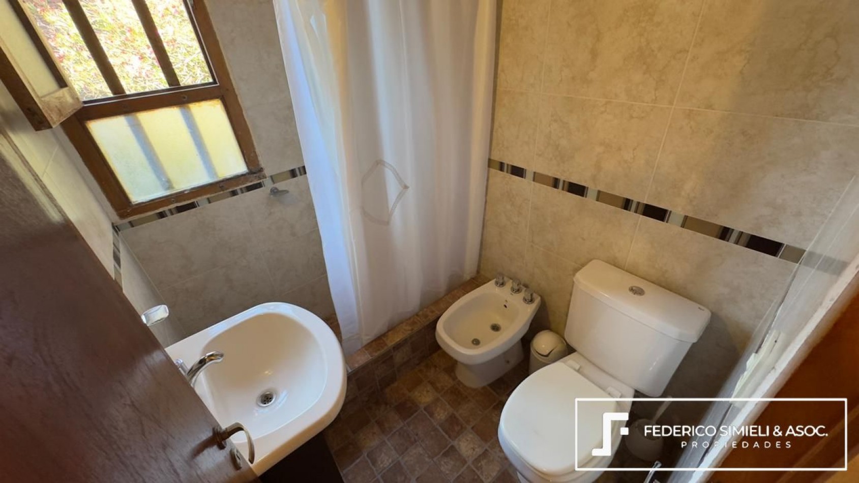 Duplex en venta Pinamar.